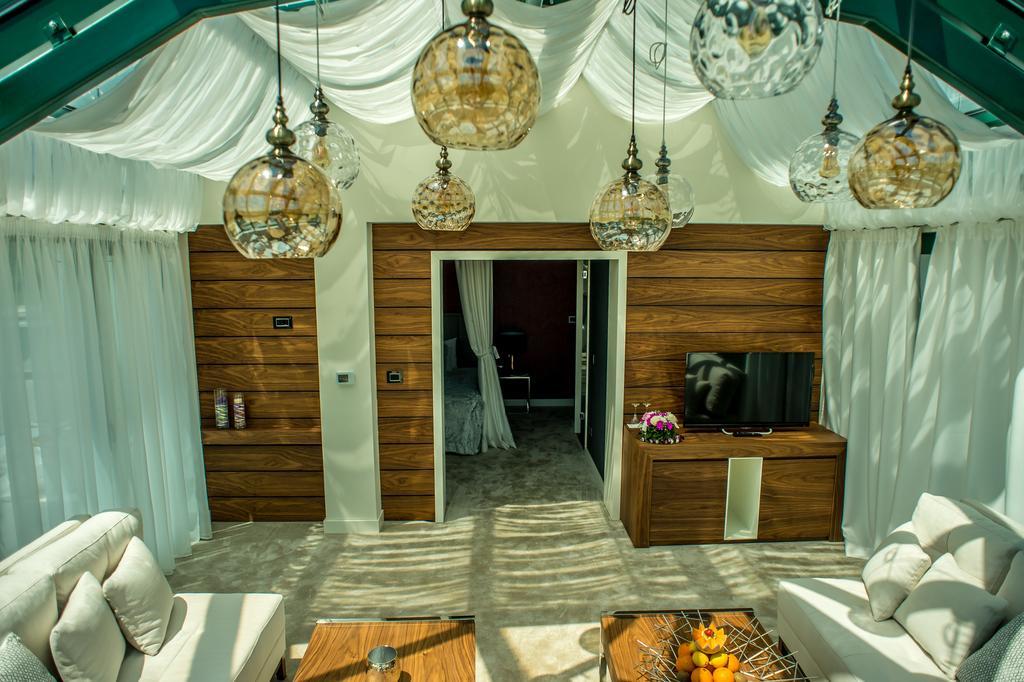 Hotel Hedonic Belgrado Exterior foto