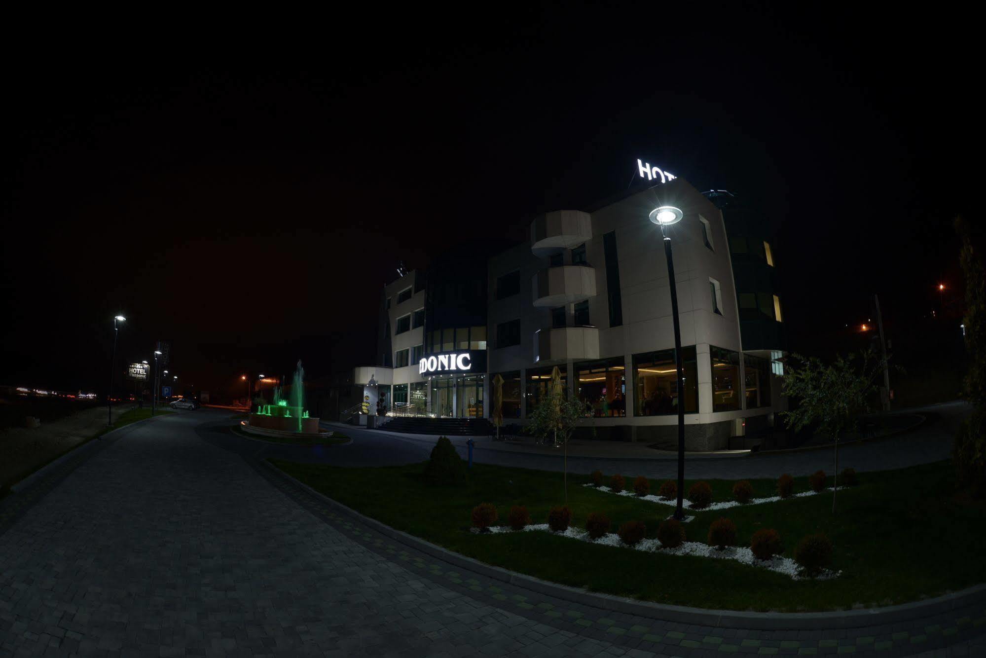 Hotel Hedonic Belgrado Exterior foto